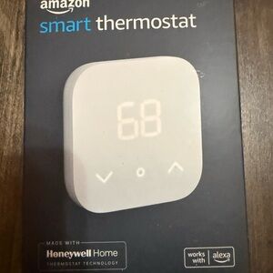 Amazon White Smart Thermostat with Digital Display